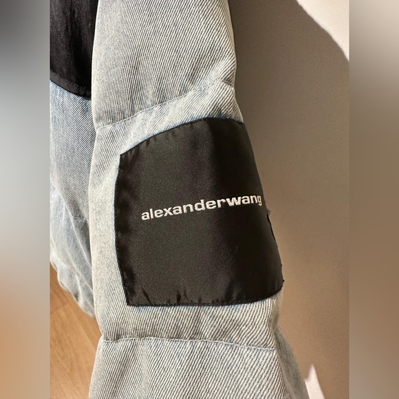 Alexander Wang Women Blue & Black Cropped Puffer Jacket - Picture 4 of 6